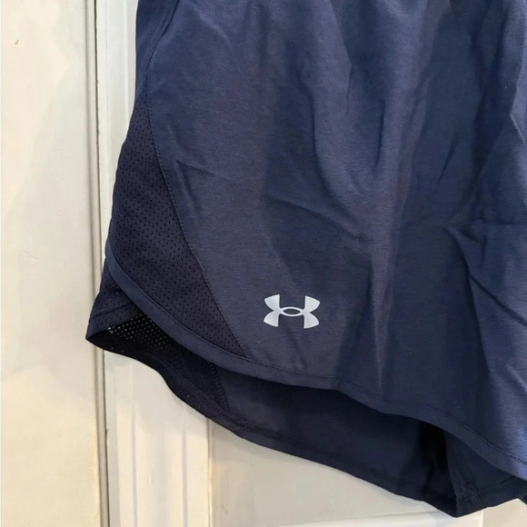 NWT Under Armour Navy Blue Athletic Running Short Size Large - Picture 4 of 6